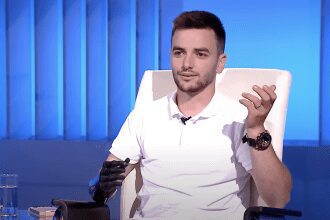 Speranta TV | La un pas de a fi tocat de viu intr o culegătoare de porumb | Abiam Căprar