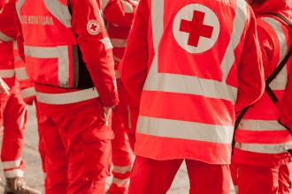 Speranta TV | Crucea Roşie: Luni, voluntari vor efectua manevre de resuscitare pe manechine, în Piaţa Romană din Bucureşti