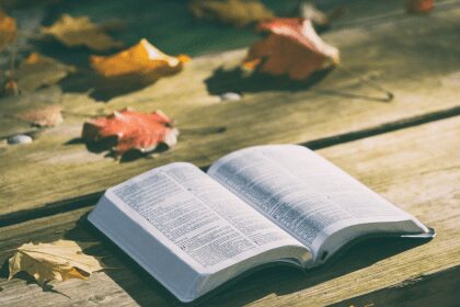 Speranta TV | Deschide Biblia: Ochii nostri sunt la tine
