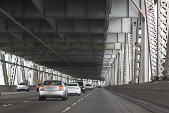 Speranta TV | Podul de la Brăila, deschis traficului și pe timpul nopții din 30 Noiembrie