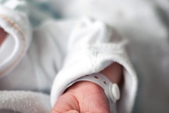 Speranta TV | Românii sunt tot mai puțini și mai în vârstă. Avem cea mai mică rată a natalităţii din anii '90 până în prezent