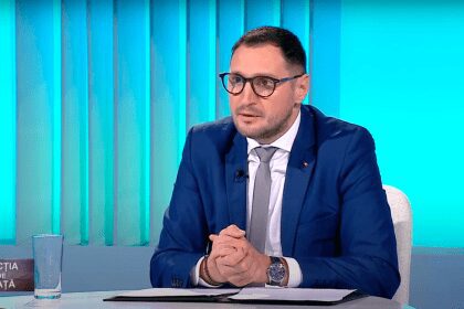 Speranta TV | Lectia de viata - Provocarile lucrului in sectorul public (II) - Invitat: Cosmin-Viorel Anisca - 03.12.2023