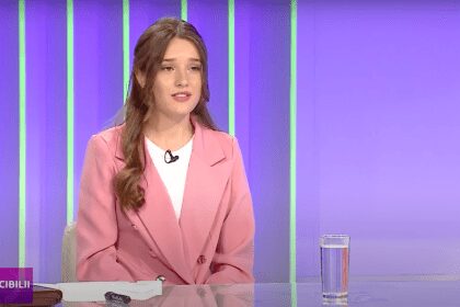 Speranta TV | Invincibilii - Invitati: Rebeca Zeca, Bianca-Rahela Struta, Denisa Stefania Burada - 03.12.2023