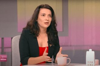 Speranta TV | Intre noi, mamele - Cum definesc adolescenții succesul - Invitati: Raluca Mateescu, Cristina Moisan