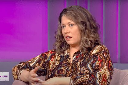 Speranta TV | Conexiuni - Adolescentii intre parinti si anturaj - Invitat: Romelia Dragnea