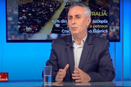 Speranta TV | Lumea religioasa azi - Spania: Politia a dizolvat un centru religios dedicat yoga si meditatiei / 45% dintre australieni ar accepta invitatia de a petrece Craciunul intr-o biserica / Buzaul va avea intersectiile gestionate de catre un sistem inteligent de monitorizare al traficului - Invitati: Lucian Floricel, Cristian Dobra, Benone Lupu