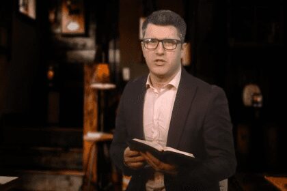 Speranta TV | Deschide Biblia - Limbajul hainelor