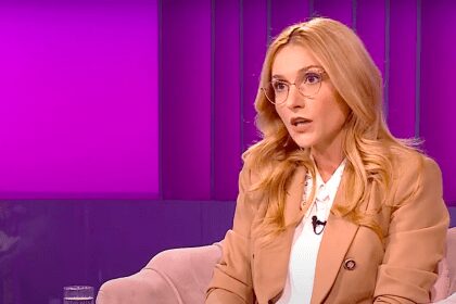 Speranta TV | Conexiuni - Oboseala psihica - Invitat: Silvia Bouros Lopataru