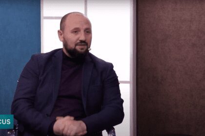 Speranta TV | Focus – Holocaustul – Invitat: Roman Tabur