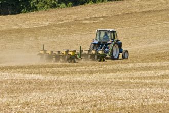 Speranta TV | Premierul a anunțat că în ședința de Guvern de joi va fi aprobat un set de măsuri negociat de transportatori cu Ministerul Transporturilor și Ministerul Agriculturii