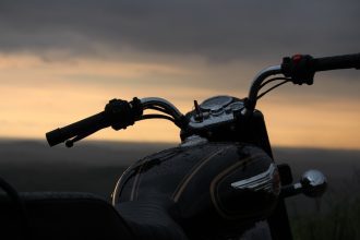 Speranta TV | Președintele Iohannis a atacat la CCR legea care permite șoferilor cu permis categoria B să conducă și motociclete de 125 cmc