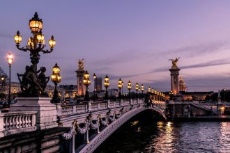 Speranta TV | Avertisment de călătorie în Franța: posibile blocaje ale accesului în Paris și în alte zone din cauza protestului fermierilor
