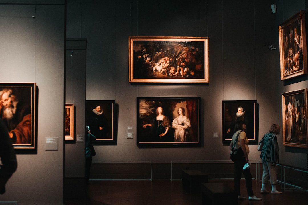 Speranta TV | Barometrul de Consum Cultural: Interesul românilor pentru teatru, biblioteci, muzee și galerii de artă, în scădere
