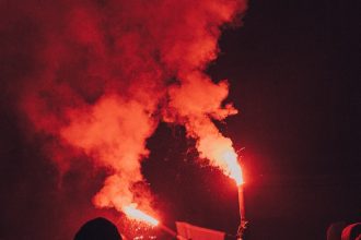Speranta TV | A șasea zi de proteste cu tiruri și utilaje pe străzi. 24 de dosare penale pentru instigare la violență. Intrarea în portul Constanța, blocată pentru scurt timp