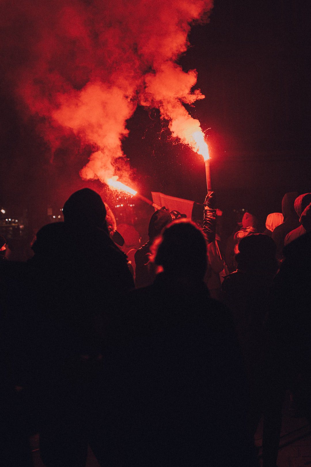 Speranta TV | A șasea zi de proteste cu tiruri și utilaje pe străzi. 24 de dosare penale pentru instigare la violență. Intrarea în portul Constanța, blocată pentru scurt timp