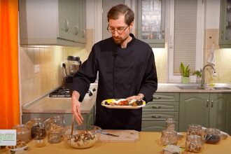 Speranta TV | Arta Bucătariei Vegane - Budincă de Mei. Budincă de Ovăz cu Fructe