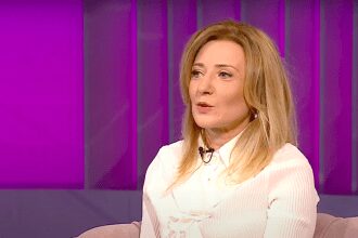 Speranta TV | Conexiuni - Cum arata criticul tau interior - Invitat: Alexandra Cichirdan