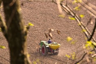Speranta TV | Frontierele cu Bulgaria au fost blocate câteva ore de fermierii din țara vecină