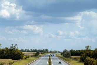Speranta TV | În luna octombrie s-ar putea circula pe primii kilometri din Autostrada Moldovei