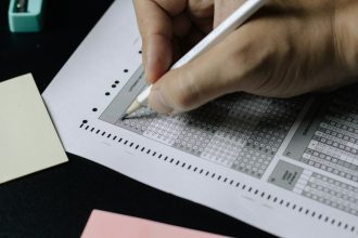 Speranta TV | Lucrările de la simularea Evaluării Naționale 2024 vor fi corectate digital