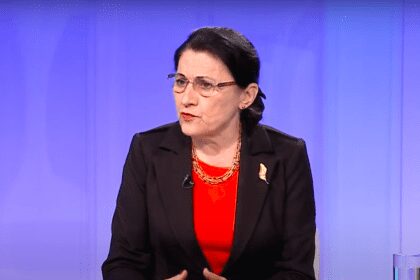 Speranta TV | In obiectiv - Catalin Drula - plancere penala impotriva premierului Ciolacu/ Simularile de examen - radiografie a educatiei?/ Violenta in scoli - fenomen scapat de sub control? - Invitati: Catalin Drula, Ecaterina Andronescu, Melania Ilinca - Realizator: Alexandru Natsis