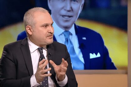 Speranta TV | A doua opinie - Fenomenul Tik Tok. Libertate si ingradire in exprimare - Invitati: Adrian Zaharia, Madalin Avramescu