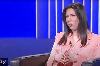 Speranta TV | Plus X - Depasirea barierelor financiare - Invitat: Maria Cristina Banu