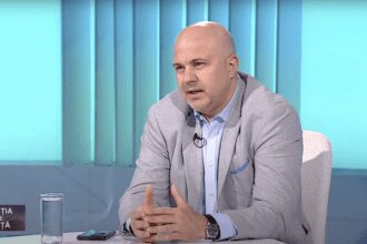 Speranta TV | Lectia de viata - Tanara generatie si spiritul de implicare sociala (I) - Invitat: Emanuel Ungureanu