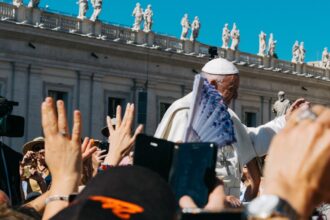 Speranta TV | Papa Francisc a condamnat miercuri toate războaiele, la câteva zile după ce a iritat Kievul şi Occidentul, sugerând că Ucraina ar trebui să capituleze