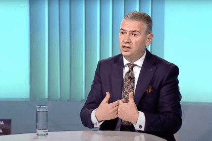 Speranta TV | Lectia de viata - Impactul tinerilor în sfera publică (I) - Invitat: Ben-Oni Ardelean