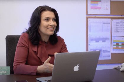 Speranta TV | Cu pasiune - Traducător - Invitat: Cristina Moisan