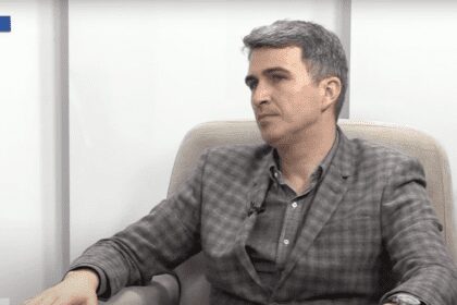 Speranta TV | RăsCruce - Să studiem împreună: Elementul central - iubire sau egoism? - Invitați: Szász Tibor, Balla Károly