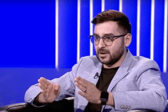 Speranta TV | Plus X - Soloprenor vs. antreprenor - Invitat: Adrian Puiu