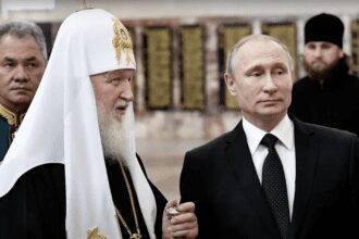 Speranta TV | Lumea religioasă azi - Putin se compară cu Iisus Hristos și se prezintă ca apărător împotriva occidentului satanic/ Ciolacu: Vom sprijini activităților cultelor religioase/ Alegeri europene: episcopii îngrijorați de ascensiunea populismului - Invitați: Lucian Floricel,Janina Mihalache, Benone Lupu