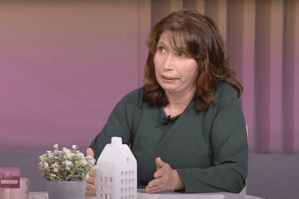 Speranta TV | Între noi, mamele - Cheia comunicării eficiente dintre părinți și adolescenți - Invitați: Emilia Oprea, Dana Bordeianu