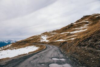 Speranta TV | A început campania de plombare a gropilor. Cele mai multe gropi sunt pe DN 7, DN1, A1 și DN2