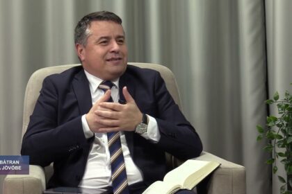 Speranta TV | Salt în viitor - Trei cruci, trei destine - Invitat: Balla Loránd