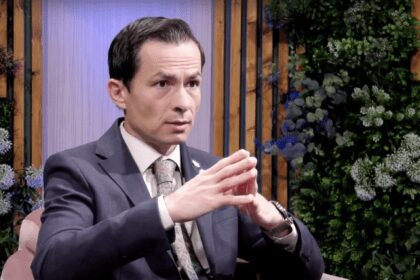 Speranta TV | Academica - Pregatiri pentru Centenar – 1 iunie 2024 - Invitați: Laurentiu Mot