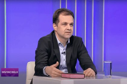 Speranta TV | Invincibilii - Biblia si liceeni - Invitat: Teofil Brasov