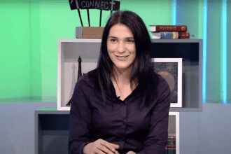 Speranta TV | Iconnect - Daca ai terminat de învățat, ești terminat! - Invitați: Naomi Pavel, David Rădoi, Ema Rădoi
