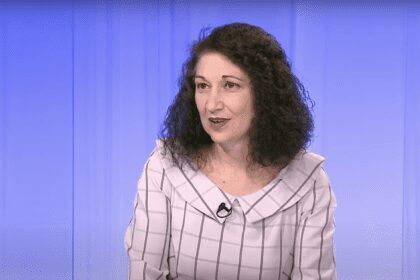 Speranta TV | În obiectiv - Profilul ideologic al liceenilor români/ Creștinul și implicarea în politică - Invitați: Silvia Mușătoiu, Dragoș Mușat, Viorel Dima - Realizator: Sorin Dinu
