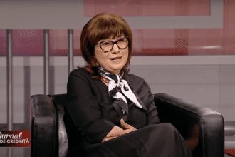 Speranta TV | Jurnal de credință - După explozia casei au decis să daruiasca totul lui Dumnezeu. Și-au transformat casa în Centrul de influentă „Un loc al eliberarii”. În fiecare săptămână le trec pragul zeci de oameni care caută pace sufletească (II) - Invitați: Blénessy Béla, Blénessy Tünde