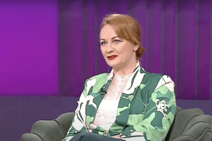 Speranta TV | Conexiuni - Cum abordezi subiecte delicate în comunicarea cu copiii - Invitat: Paula-Persida Popescu