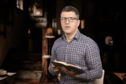 Speranta TV | Deschide Biblia - Pietre netede