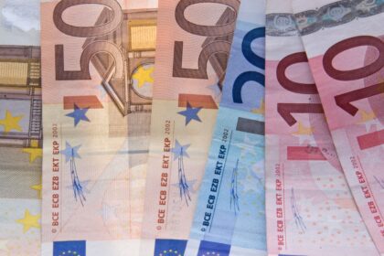 Speranta TV | Bulgaria este tot mai aproape de zona euro