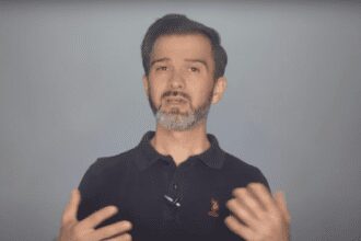 Speranta TV | Clipe de claritate - De ce nu poți iubi pe alții dacă nu te iubești pe tine