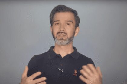Speranta TV | Clipe de claritate - De ce nu poți iubi pe alții dacă nu te iubești pe tine