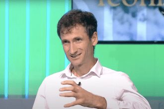 Speranta TV | Iconnect - Cum este să înveți într-o școală creștină? - Invitați: Yarina Gergely-Oderuc, Abigail Adam, David Parjon, Horia Manase, Adelin Plătică