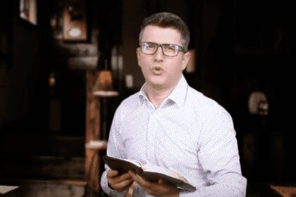 Speranta TV | Deschide Biblia - Un Miel nevinovat