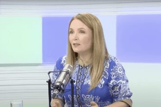 Speranta TV | Educație pentru viață - Relația părinților - prima rețetă a fericirii sau nefericirii în doi - Invitat: Carmen Ene